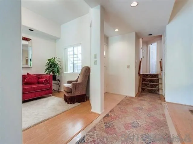 8585 Via Mallorca #231 La Jolla, CA 92037