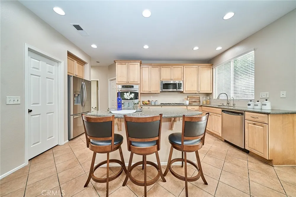 11695 Annapolis Rancho Cucamonga, CA 91730