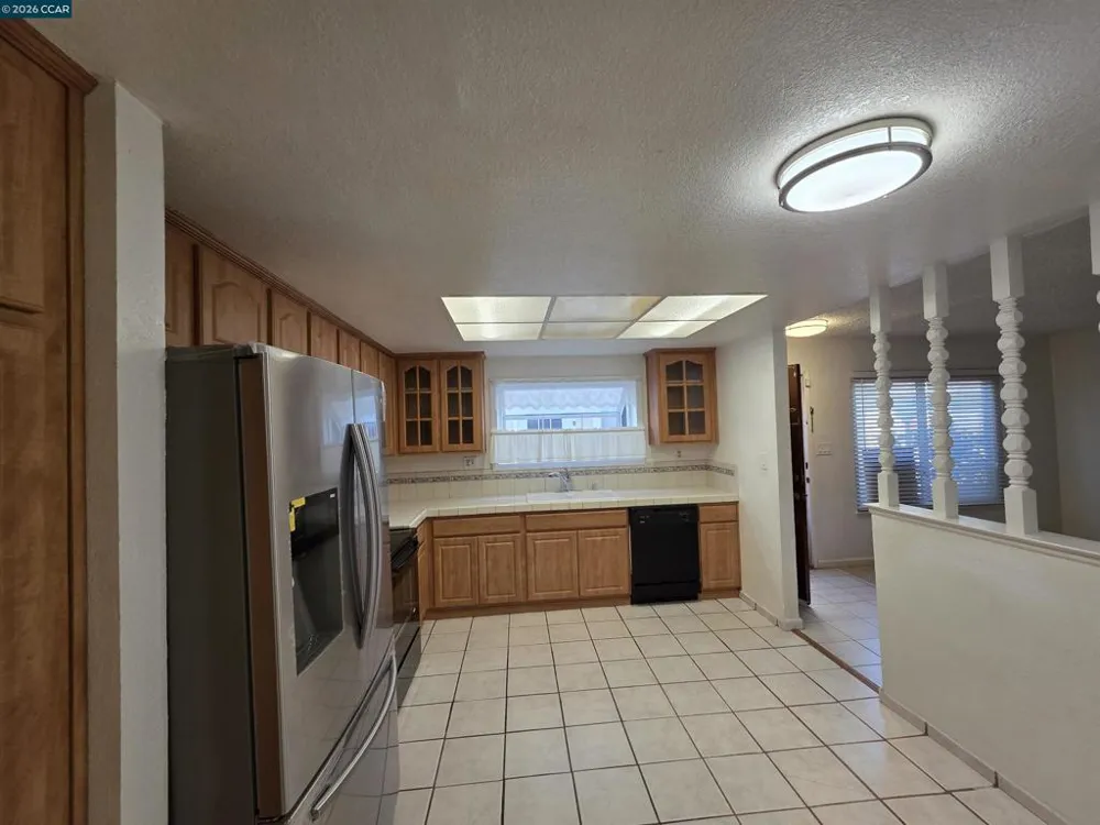2581 El Portal Dr #C San Pablo, CA 94806
