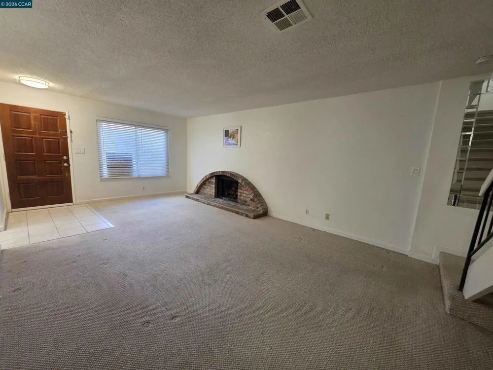 2581 El Portal Dr #C San Pablo, CA 94806
