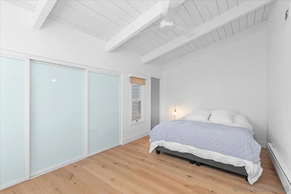 940 Sealane #16 Encinitas, CA 92024