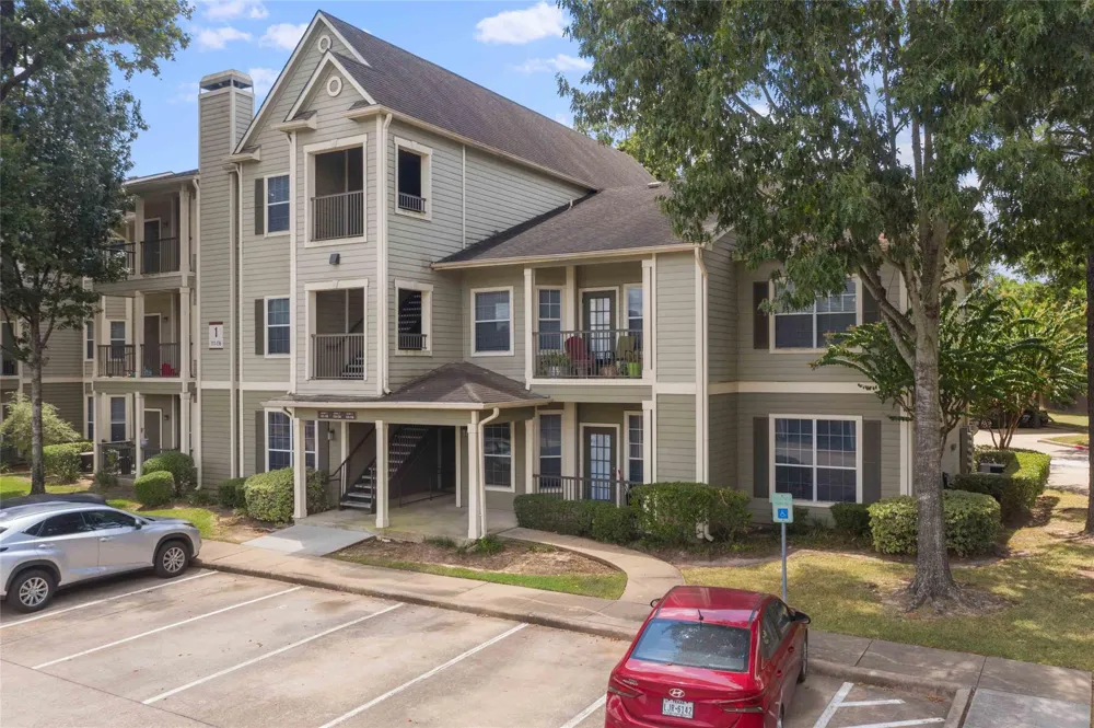 2400 Spring Rain Drive Klein, TX 77379