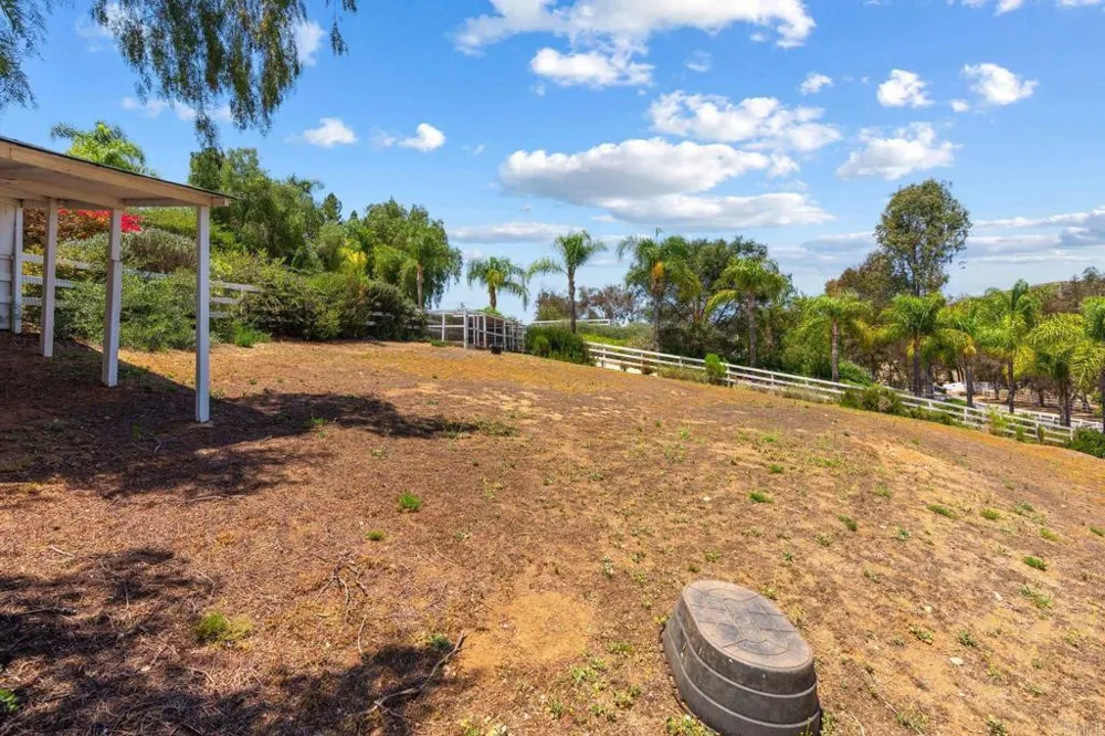 7101 Circa De Media Escondido, CA 92029