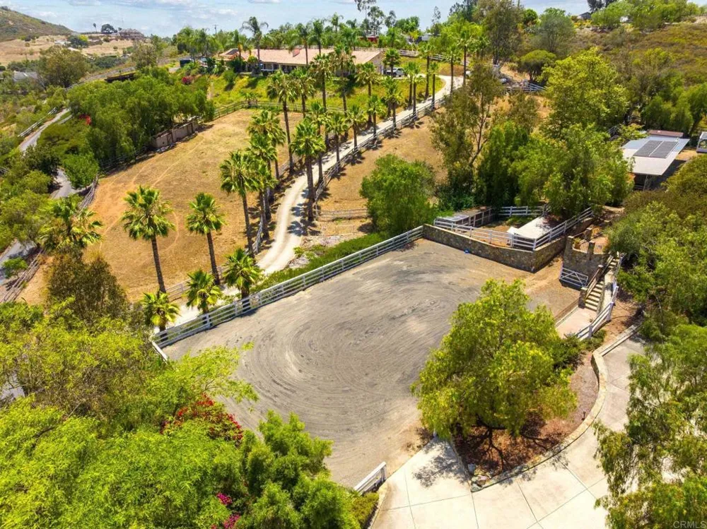 7101 Circa De Media Escondido, CA 92029
