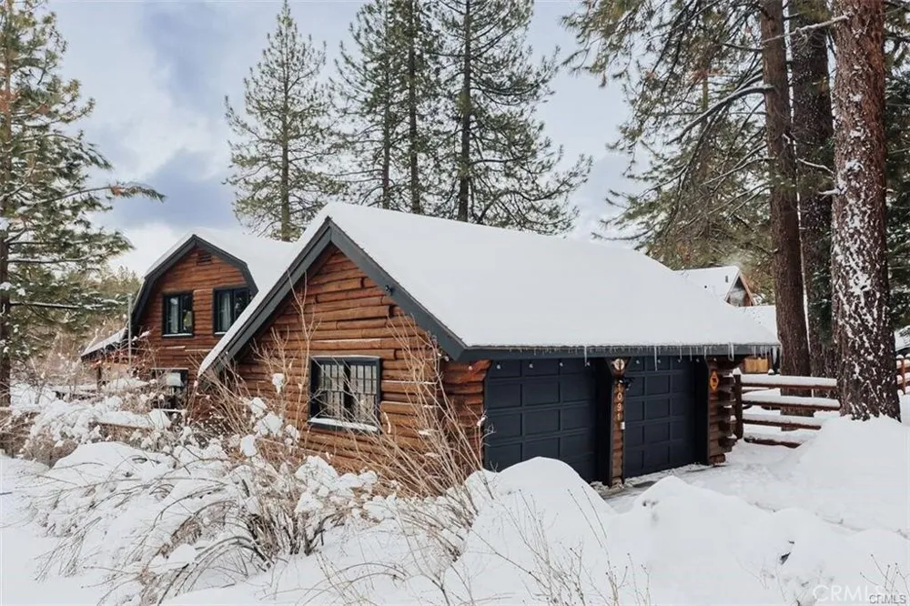 1091 Club View Big Bear Lake, CA 92315