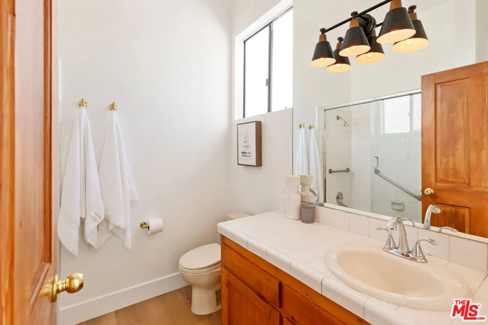 29221 Heathercliff Road #13 Malibu, CA 90265