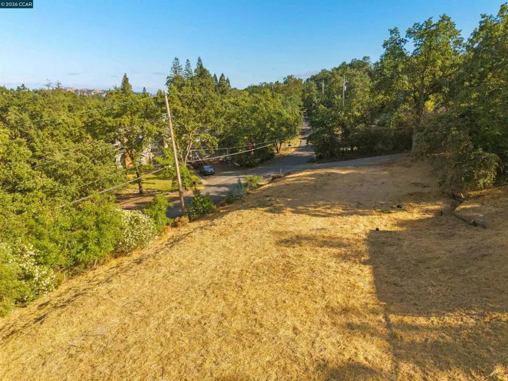 300 Marks Rd Alamo, CA 94507