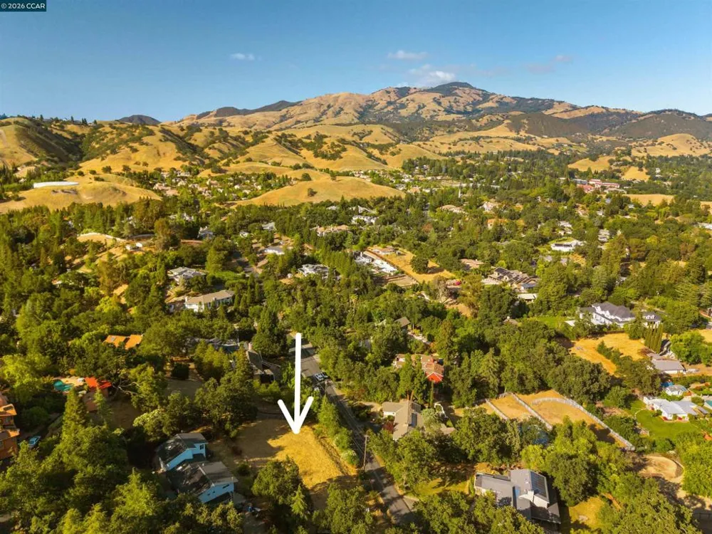 300 Marks Rd Alamo, CA 94507