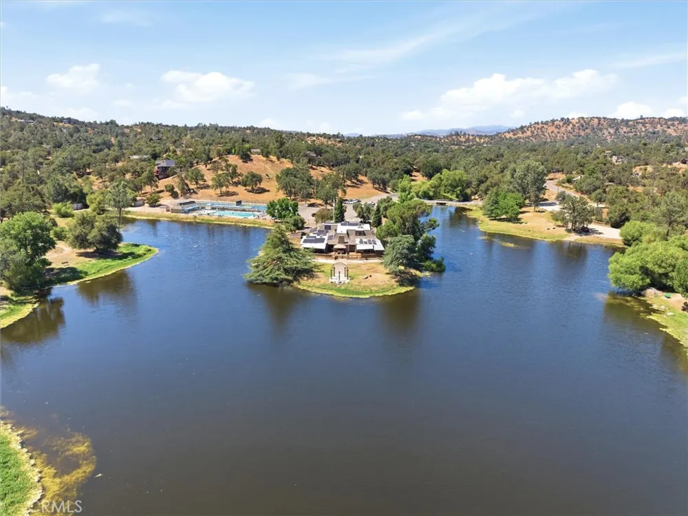 42781 Badger Circle Drive Coarsegold, CA 93614
