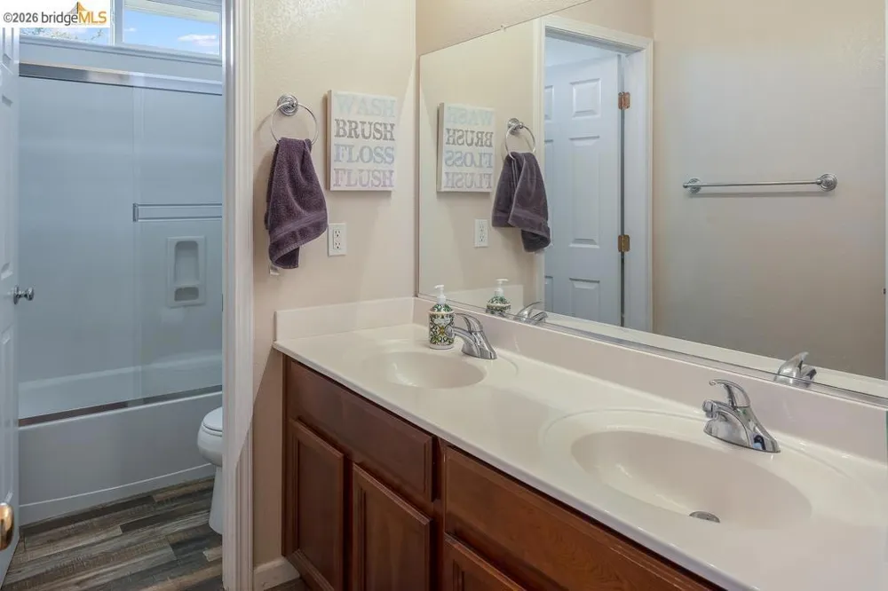 687 Flemish Brentwood, CA 94513
