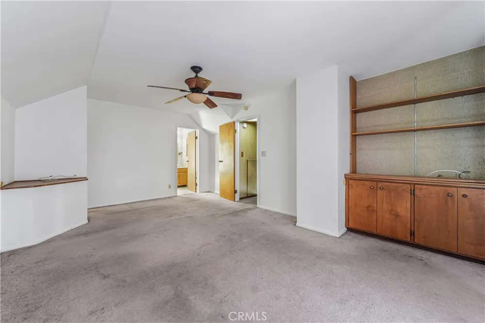 11139 Cohasset Sun Valley, CA 91352