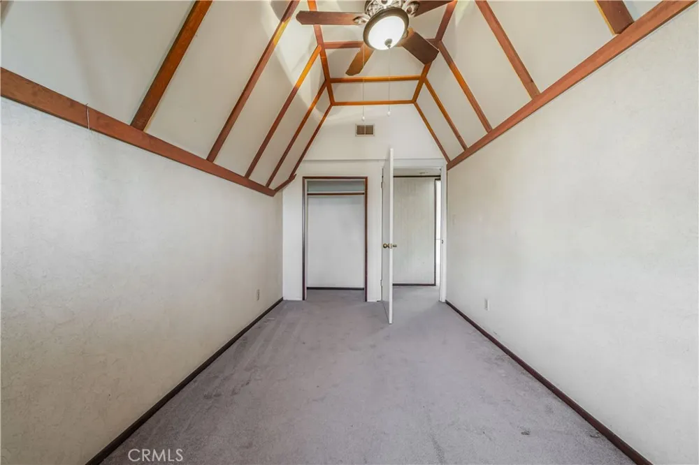 11139 Cohasset Sun Valley, CA 91352
