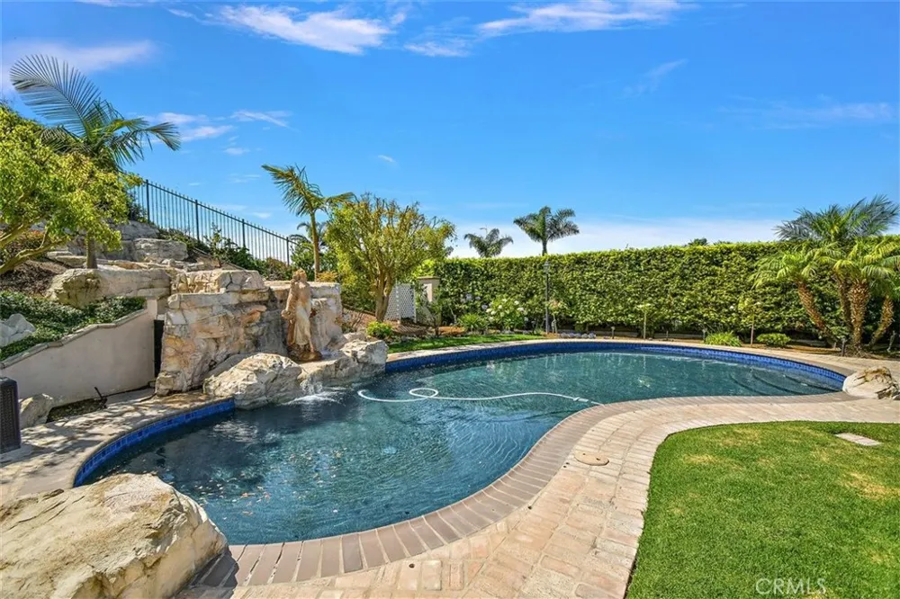 19 Santa Rosa Rolling Hills Estates, CA 90274