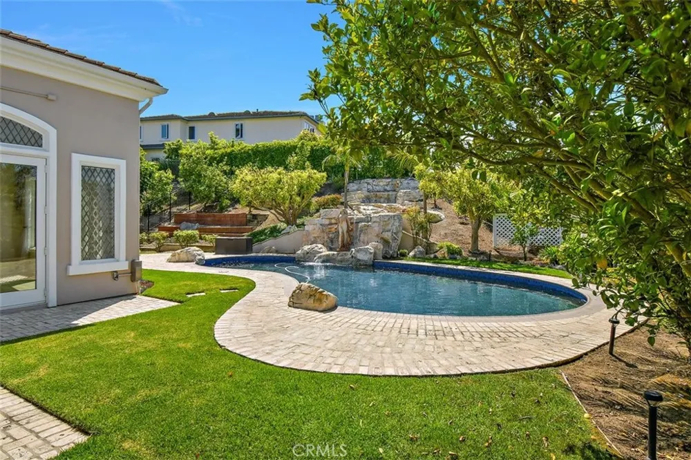 19 Santa Rosa Rolling Hills Estates, CA 90274