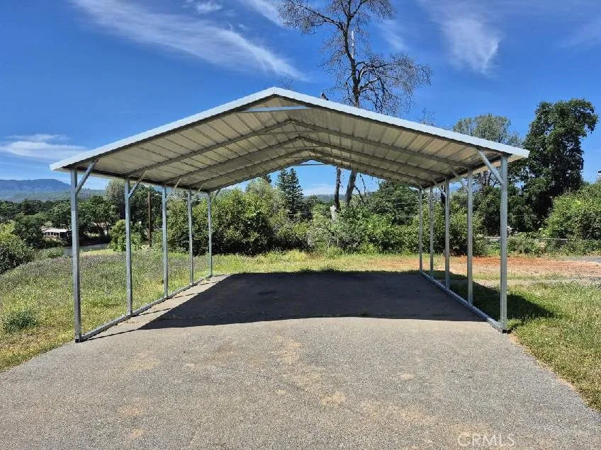 16375 Dam Road Clearlake, CA 95422