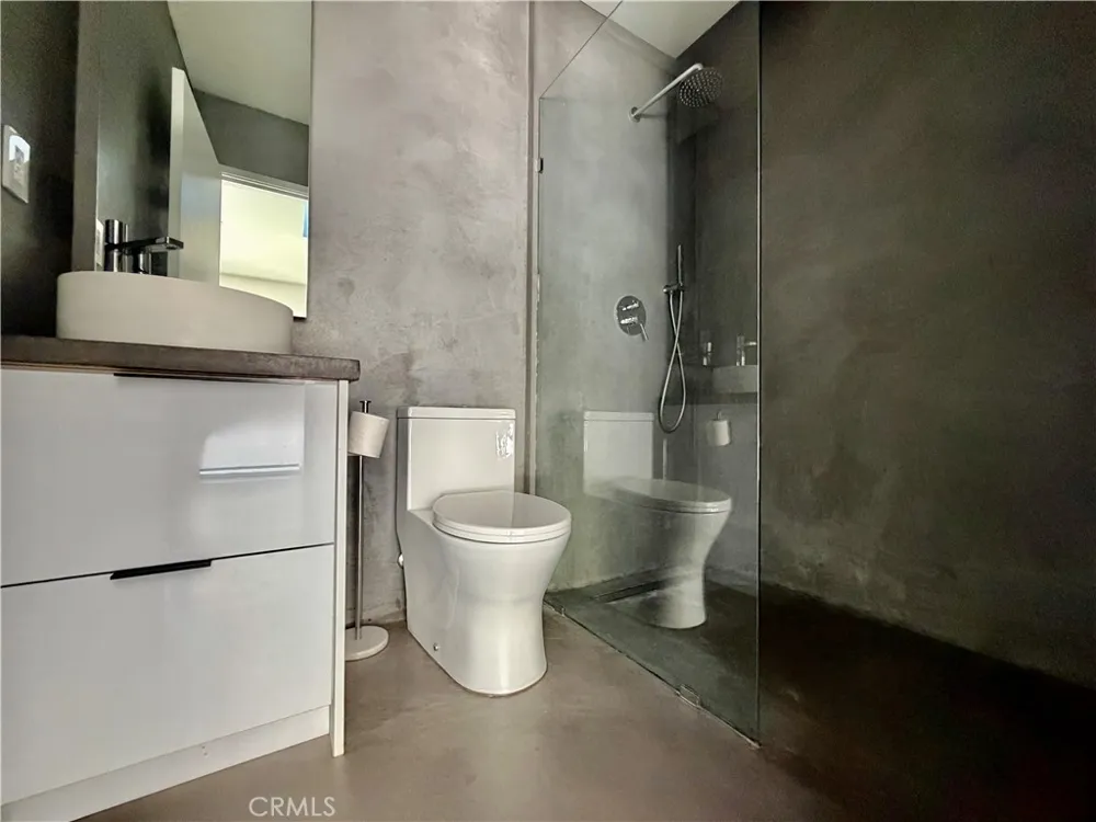 2536 Mayfield #1/2 Montrose, CA 91020
