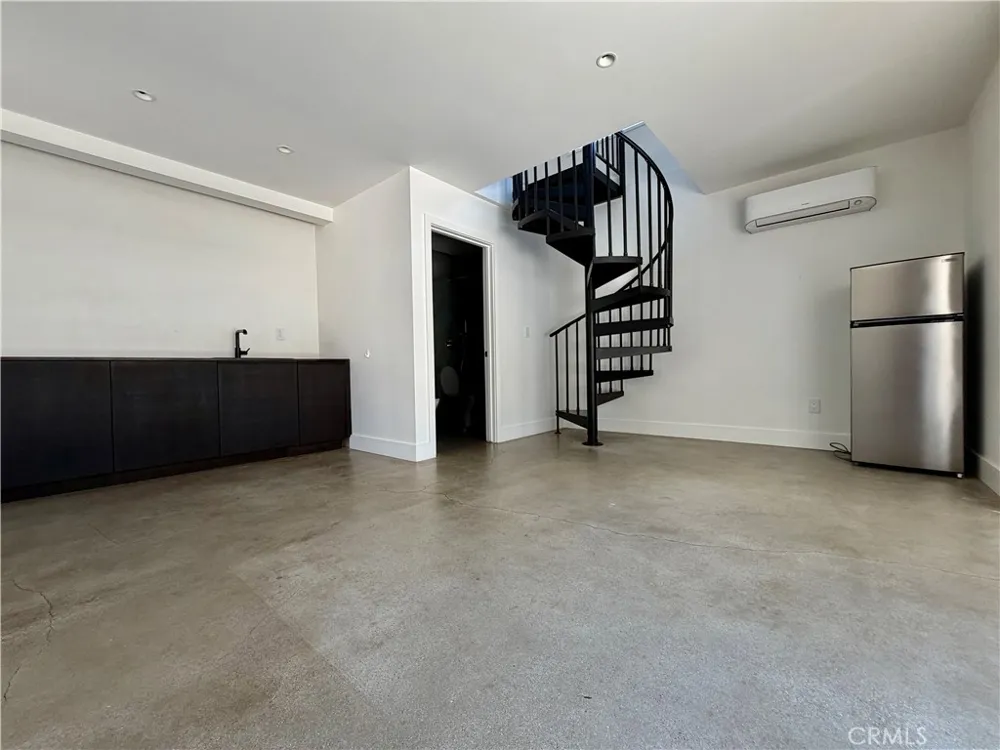 2536 Mayfield #1/2 Montrose, CA 91020