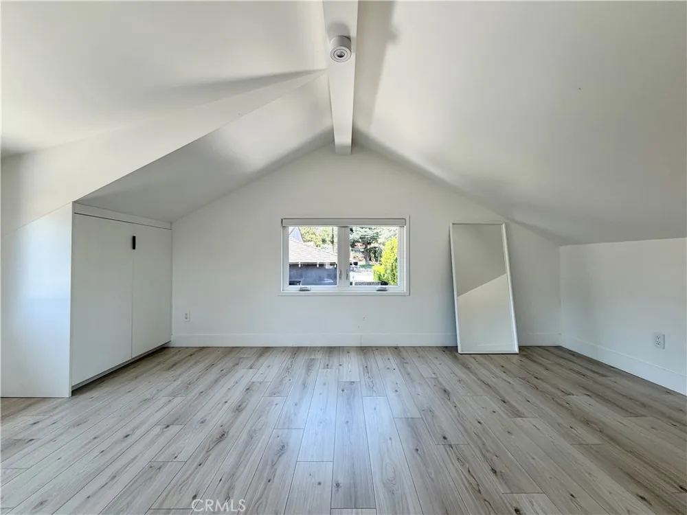 2536 Mayfield #1/2 Montrose, CA 91020
