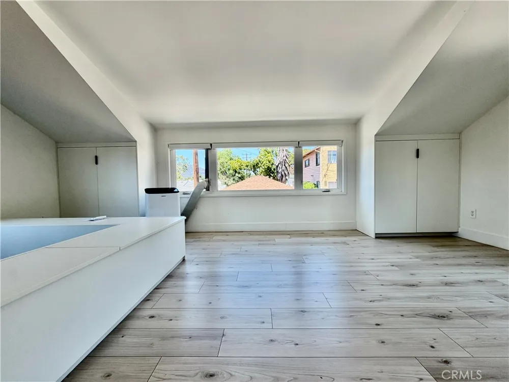 2536 Mayfield #1/2 Montrose, CA 91020