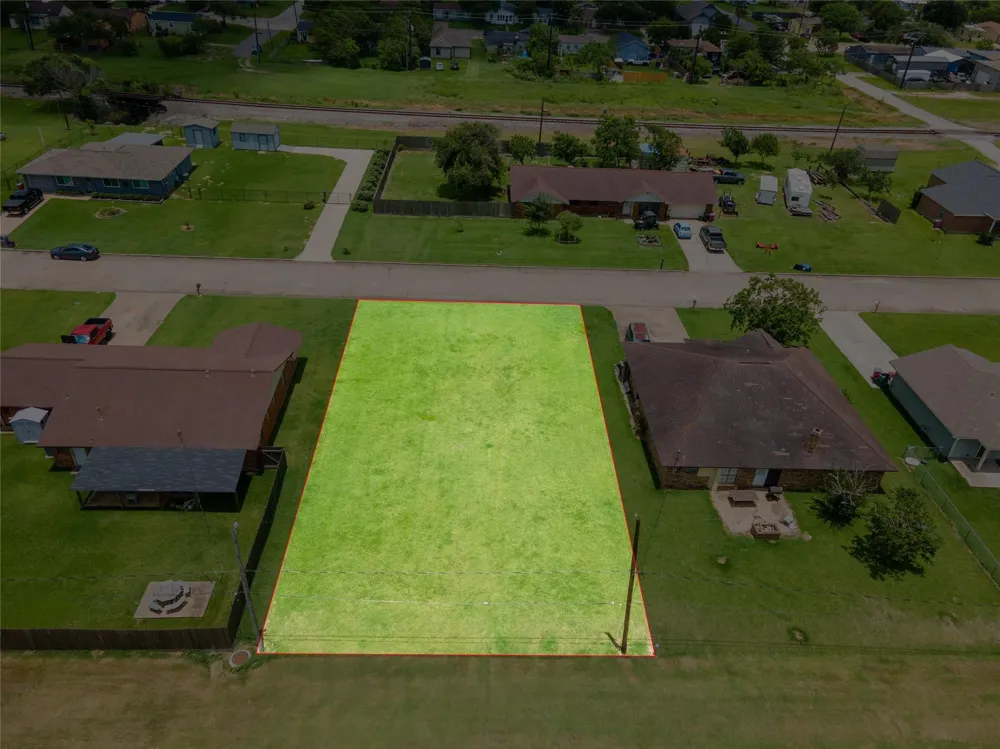 415 W 9th Street Freeport, TX 77541
