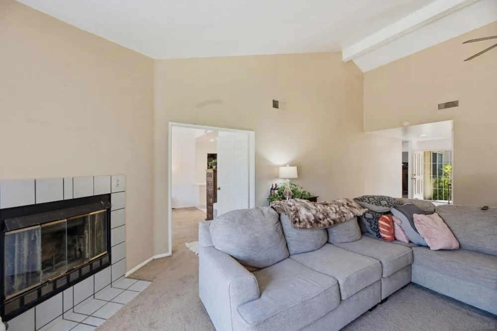29402 Circle R Greens Dr Escondido, CA 92026