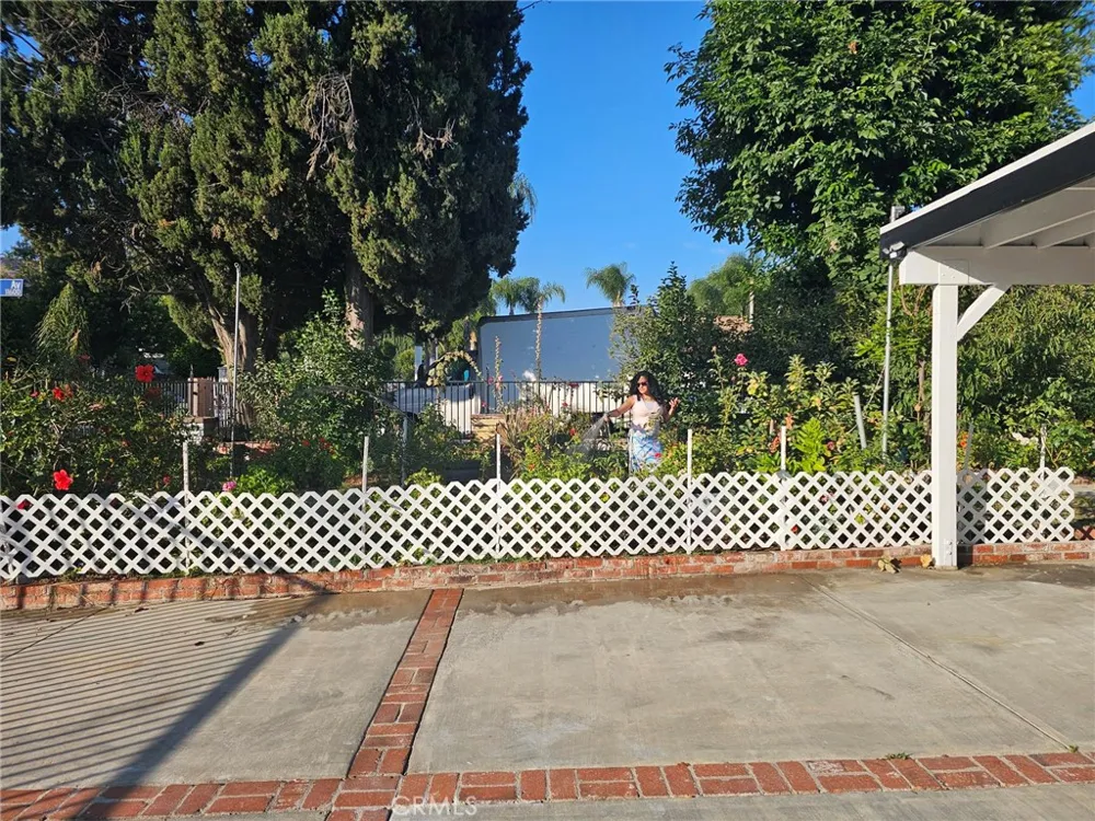 12036 Jouett Lakeview Terrace, CA 91342