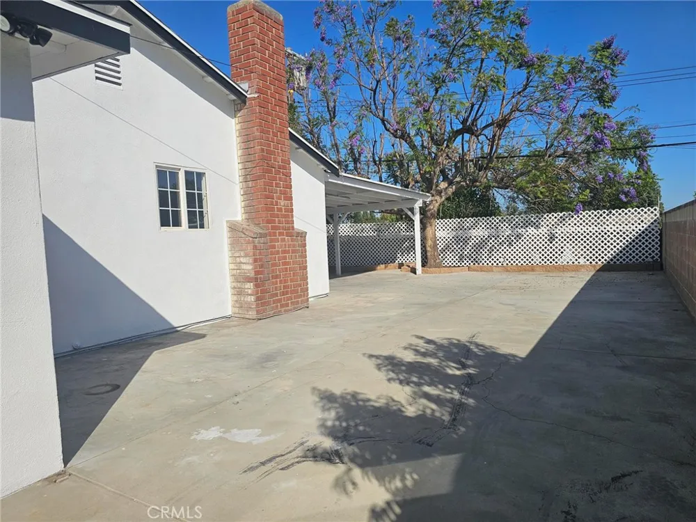 12036 Jouett Lakeview Terrace, CA 91342