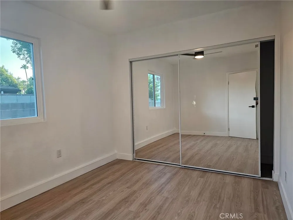 12036 Jouett Lakeview Terrace, CA 91342