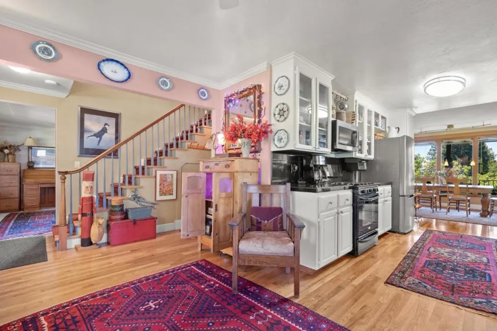 200 McAmant Drive Santa Cruz, CA 95060
