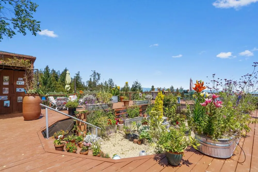 200 McAmant Drive Santa Cruz, CA 95060