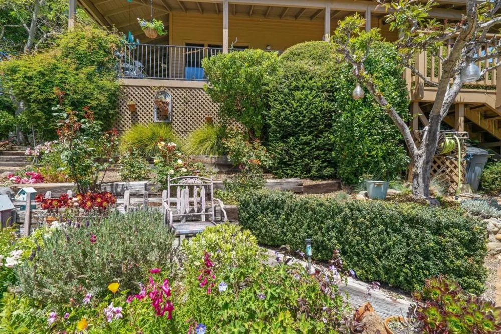 200 McAmant Drive Santa Cruz, CA 95060