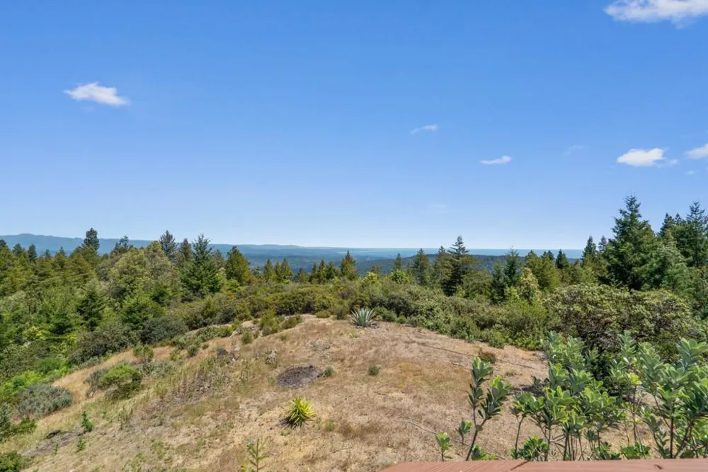 200 McAmant Drive Santa Cruz, CA 95060