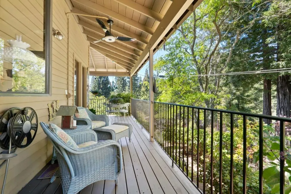 200 McAmant Drive Santa Cruz, CA 95060