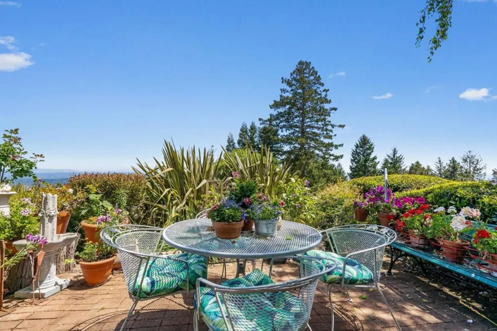 200 McAmant Drive Santa Cruz, CA 95060