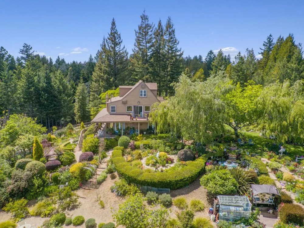 200 McAmant Drive Santa Cruz, CA 95060