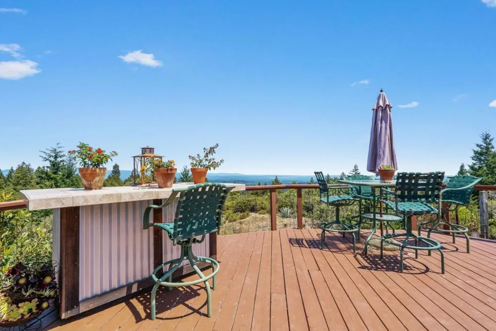 200 McAmant Drive Santa Cruz, CA 95060