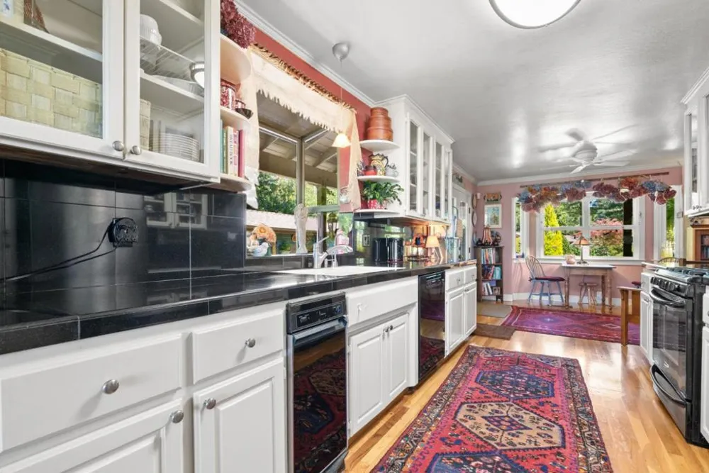 200 McAmant Drive Santa Cruz, CA 95060