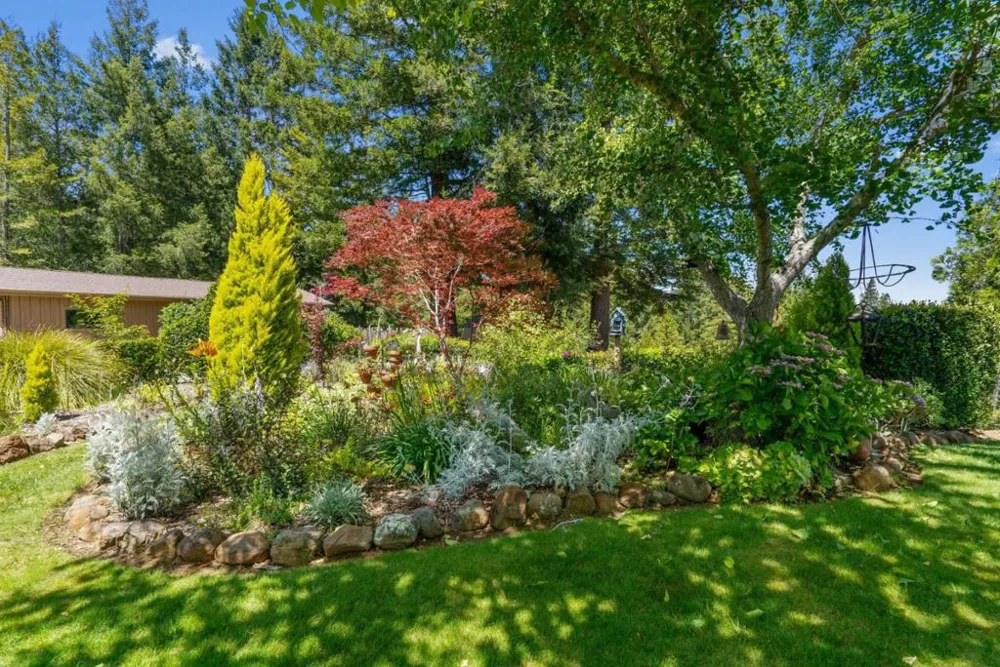 200 McAmant Drive Santa Cruz, CA 95060