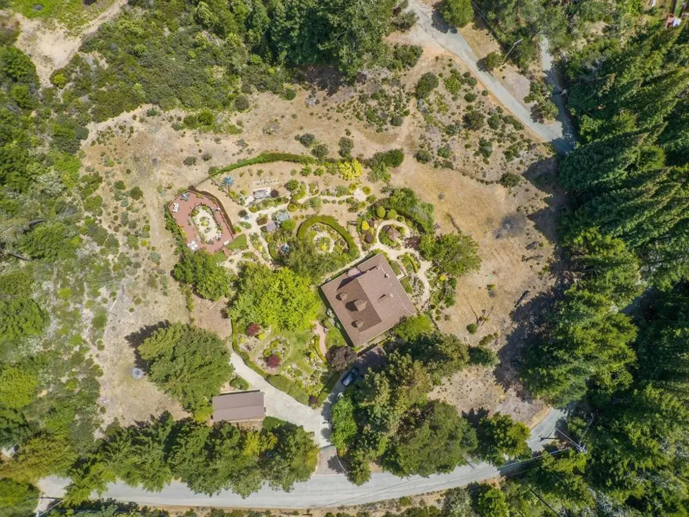 200 McAmant Drive Santa Cruz, CA 95060