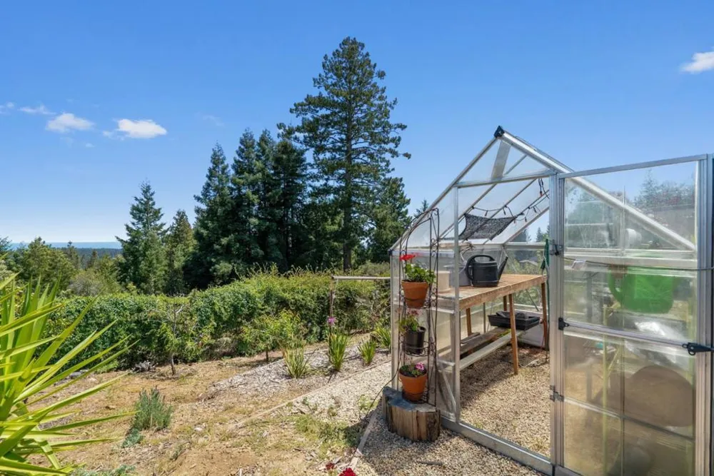 200 McAmant Drive Santa Cruz, CA 95060