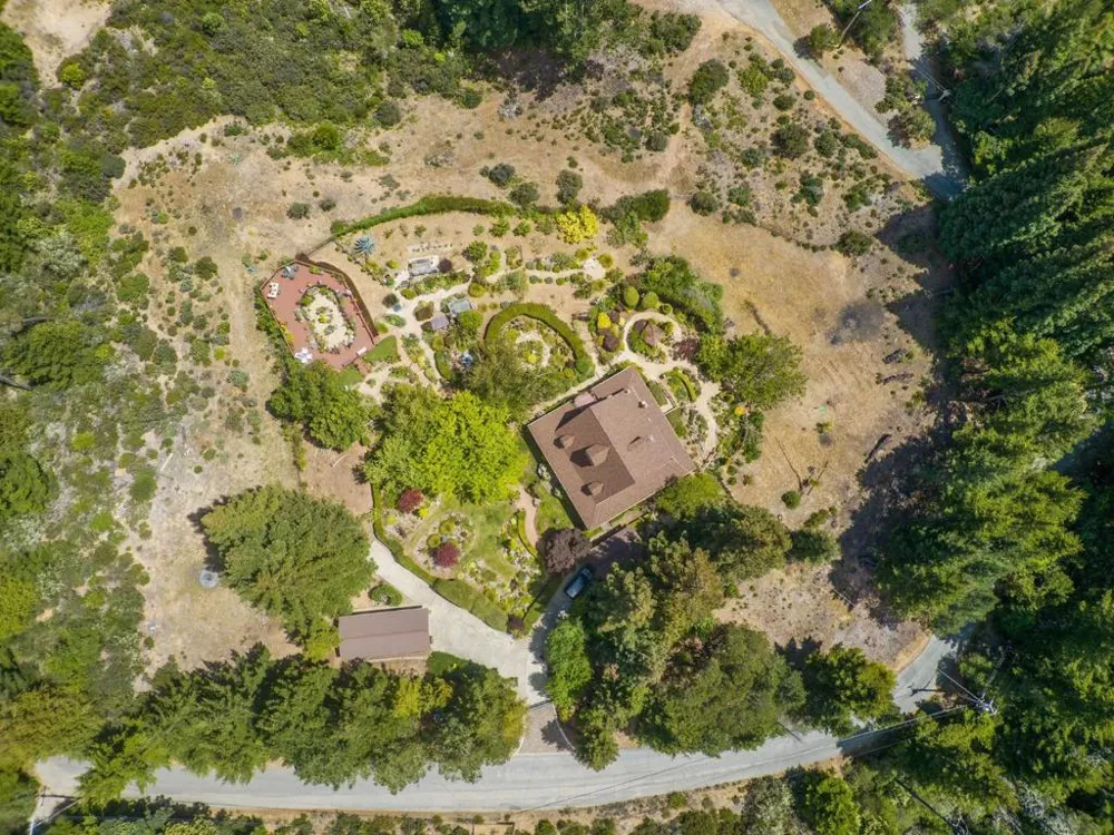 200 McAmant Drive Santa Cruz, CA 95060