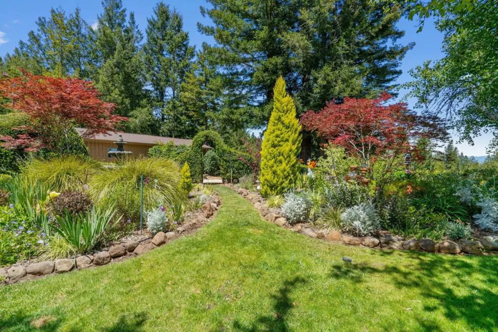 200 McAmant Drive Santa Cruz, CA 95060