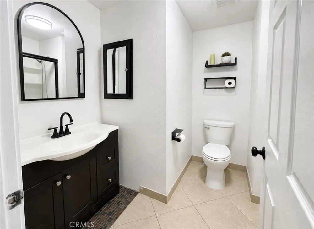 342 E Gilmore Drive Corona, CA 92879