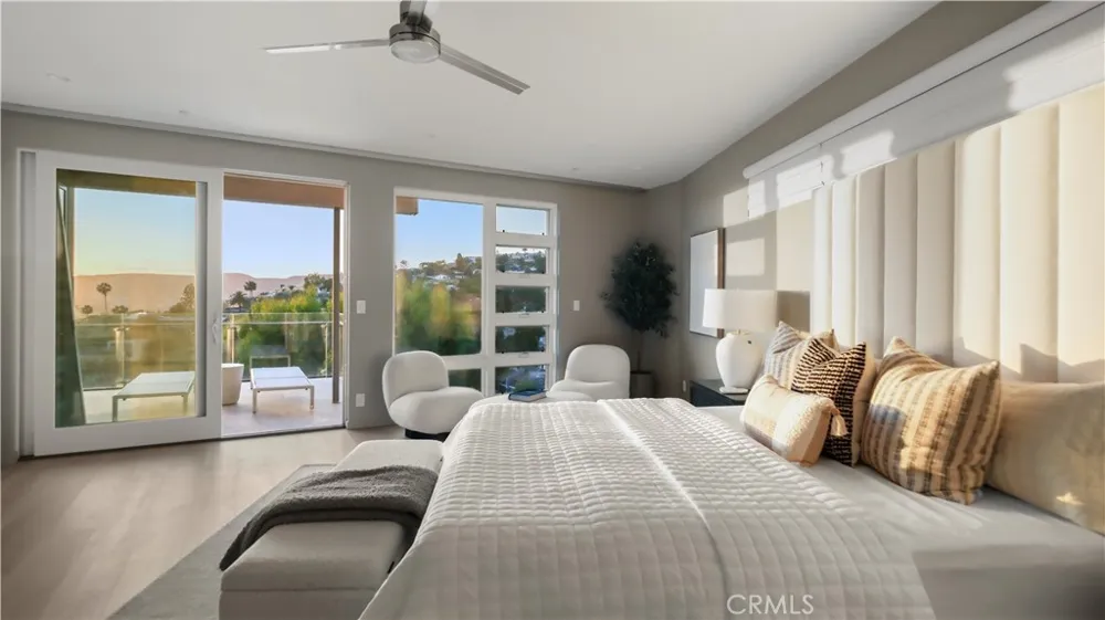 964 Van Dyke Laguna Beach, CA 92651