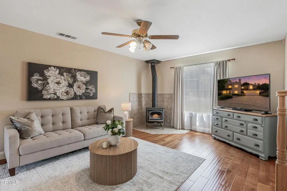 821 Coiner Court Los Alamos, CA 93440