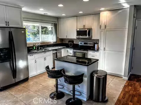1811 Navajo Place Escondido, CA 92029