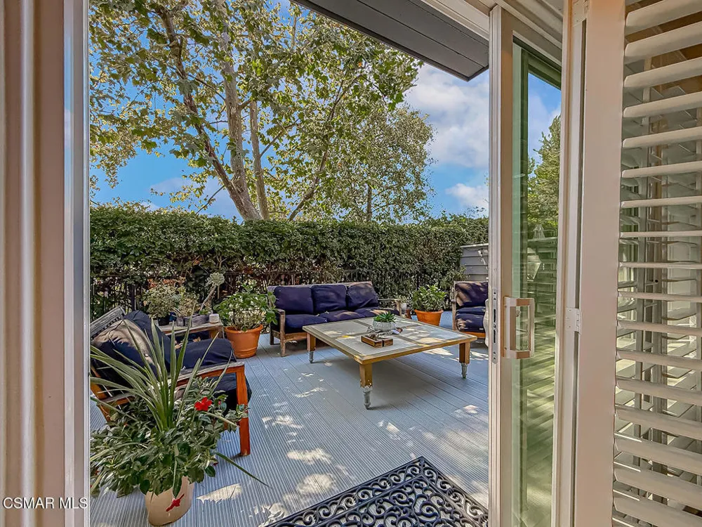 4695 Club View Drive Westlake Village, CA 91362