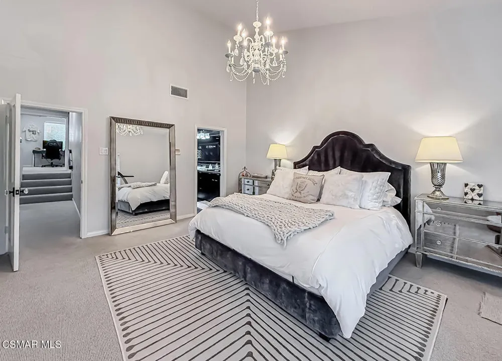 4695 Club View Drive Westlake Village, CA 91362