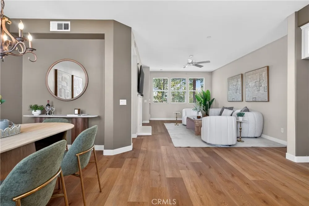 217 W Zinfandel Covina, CA 91723