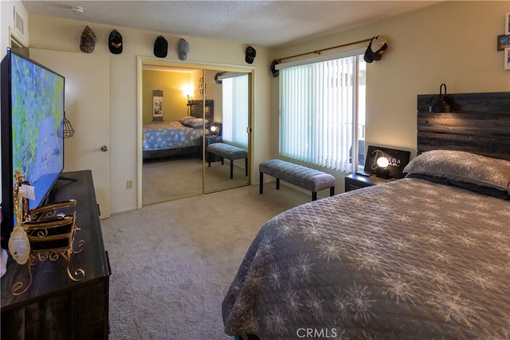 26344 Oak Plain #E Newhall, CA 91321